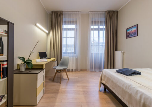 Large Bedroom